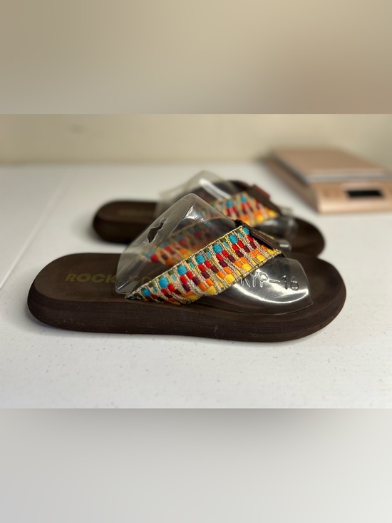 Rocket Dog Shoes - Rocket Dog women's platform Cushion Footbed flip-flops Size 9 colorful woven